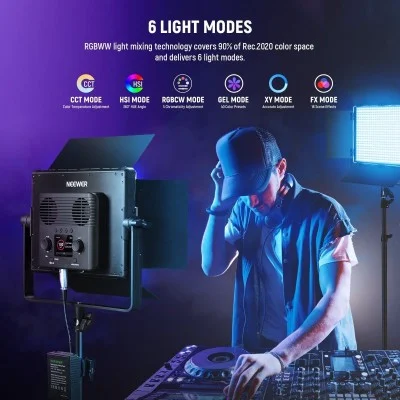 neewer 2&times;pl60c video light+2&times;200cm light stand+bag (eu) - Black
